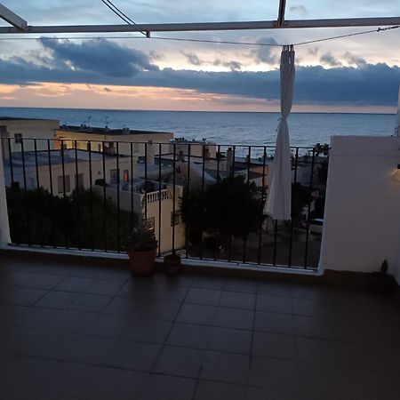 Апартаменты Atico Con Vistas Al Mar Карбонерас Экстерьер фото